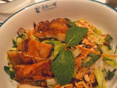 -美奈小馆·越南料理(中航城君尚购物中心店)