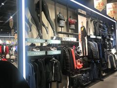 -李宁(苏州中心店)