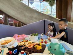 -水桶王国主题餐厅·聚会·生日派对·亲子活动·家庭套餐(亚龙湾希尔顿店)