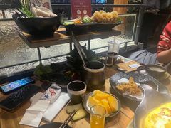 -湊湊火锅·茶憩(杭州湖滨银泰in77店)