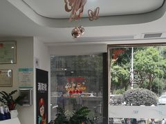 -维乐口腔医院(星海湾分院)