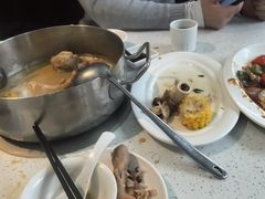 -肥仔文澳门猪骨煲(南京西路店)