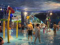 -青岛东方影都融创水世界