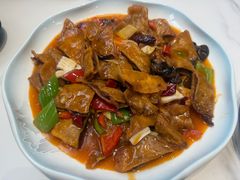 -三江源美食城