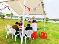 -梁子湖东篱老屋生态庄园