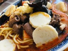 -亚忠小吃店(曾厝垵店)