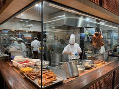 -荣小馆(椒江青悦城店)