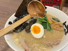 -无敌家现熬骨汤拉面(颐堤港店)