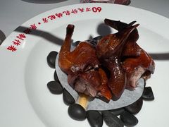土茯苓中山乳鸽-谭厨中山传家菜.乳鸽.脆鲩鱼(华强北中航城店)