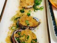 蒜蓉蒸鲍鱼-琼大师东方烤乳猪(亚特兰蒂斯店)