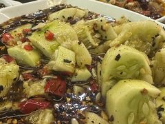 凉拌黄瓜-玛扎烧烤私房菜