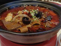 -渝是乎酸菜鱼·川渝小炒(新世界百货望京店)