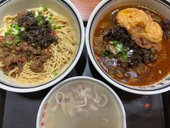 -李易面馆(树木岭店)