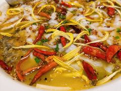 -云海肴·汽锅鸡·云南菜(天山百盛优客店)