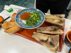 -乡村馕坑肉·烧烤·新疆菜·本地人更爱吃(阿勒泰首店)