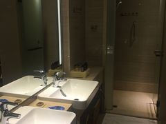 -青岛天瑞星空酒店
