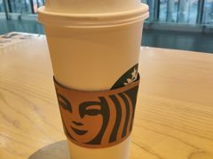 燕麦抹茶拿铁-星巴克(广州南站A18检票口楼上)