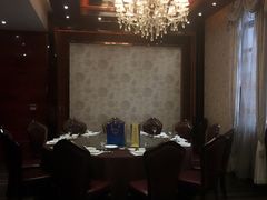 -半岛公馆(淞兴西路店)