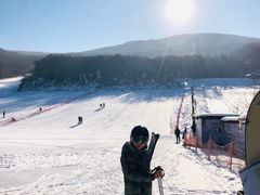 -五家山森林公园滑雪场