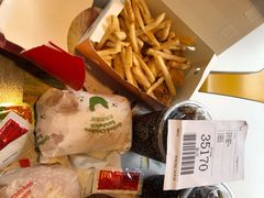 -麦当劳(欢乐谷店)