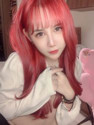 -BULB STUDIO 巴柏明星发型工作室