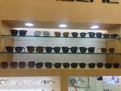 -光明眼镜·蔡司授权(九亭U天地店)