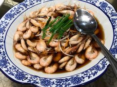 -山明水秀大饭店