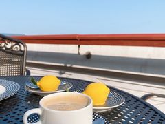 -天悦阁海景酒廊