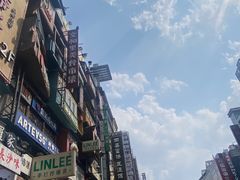 -黄兴南路步行商业街