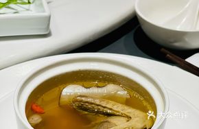 Sea Coconut and Fritillary Bulb Stewed Old Pigeon