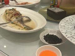 清蒸鲥鱼-老洋房花园饭店(绍兴路店)