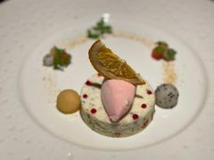 巴黎之雪蛋糕-弦月窗LUNETTE BY AMANDA(复兴路店)