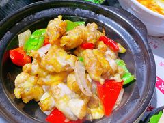 啫啫牛蛙煲-绿柠食堂(北外滩店)