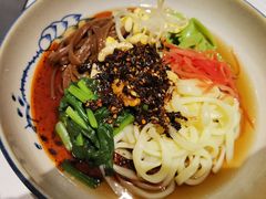 -江城小馆陕南妈妈菜·全球旅行餐厅(钟楼店)