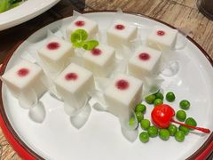 -香山湖家家宴(中山陵店)
