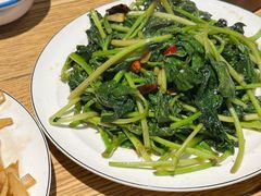 炝炒红薯苗-牛八宝桂林米粉(八里庄店)