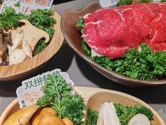 -楠小云·云南鲜菌·鲜牛自助火锅(九眼桥店)
