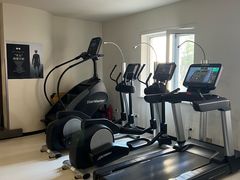 -卓拓健身普拉提运动中心(总店)