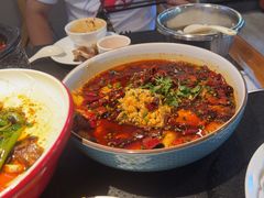 -万重锦·人文川菜馆(骡马市店)