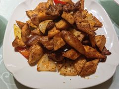 风味馕炒肉-东方亚克西餐厅(西康路店)