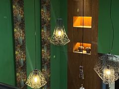 -香巴拉云南餐厅(华莱坞店)