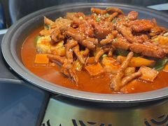 -徐记小怪兽肉蟹煲(中央大街店)