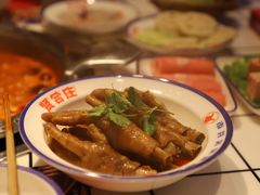 糯鸡爪-贤合庄卤味自助火锅(新都汇店)