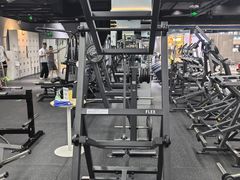 -VLines耀能运动24小时·月付制健身(京广桥店)