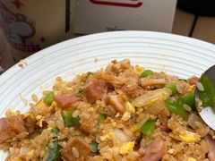 -必胜客(上海华谊新所店)