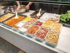 自助取餐区-农家饭包(砂之船中东奥莱店)