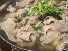 -肖四女乐山跷脚牛肉(南汇大学城生活广场店)
