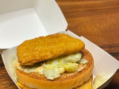 脆鸡巨无霸-麦当劳(杭州萧山京港国际店)