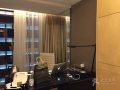 -上海宝华万豪酒店