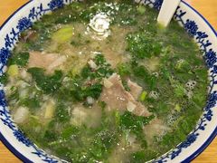 招牌牛肉汤-八百里牛肉汤(盖饭·锅贴·万象城店)